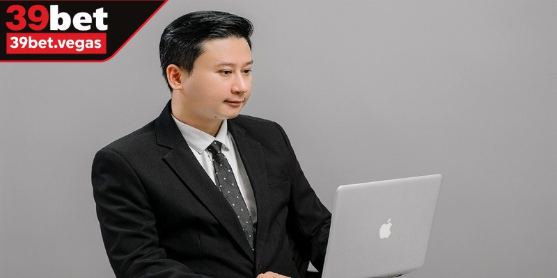 Anh luôn đề cao yếu tố công bằng, trách nhiệm và công nghệ hiện đại